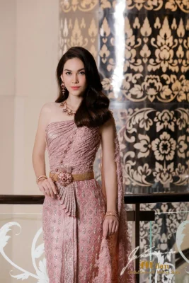 ชุดไทยแต่งงาน