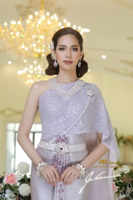 Thai Dress บิ๊นท์ สิรีธร