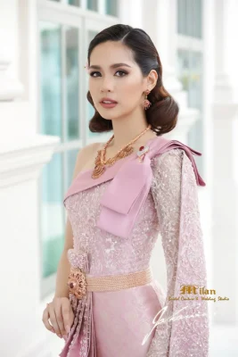 Thai Dress บิ๊นท์ สิรีธร