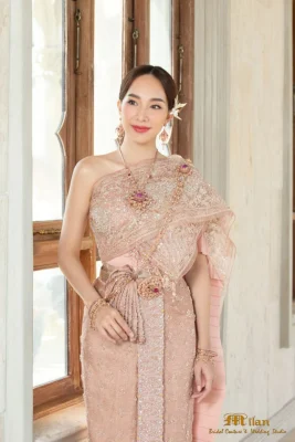 Thai Dress มิ้นท์ ณัฐวรา