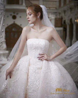 Wedding Dress ขวัญ อุสามณี