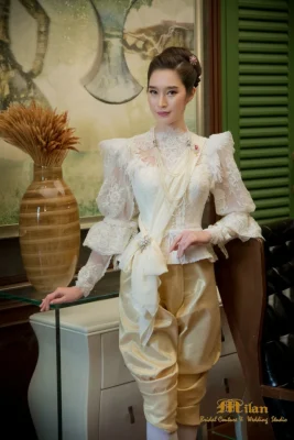 Thai Dress ฐิสา วริฏฐิสา