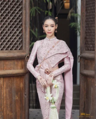 ชุดไทยแต่งงาน