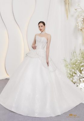 Timeless Belle by Cartoon Natcha