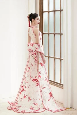 Chinese Tea Ceremony Wedding Dress
