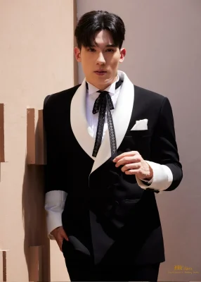 Modern Thai Tuxedo – Sharp, Refined, and Rich in Detail