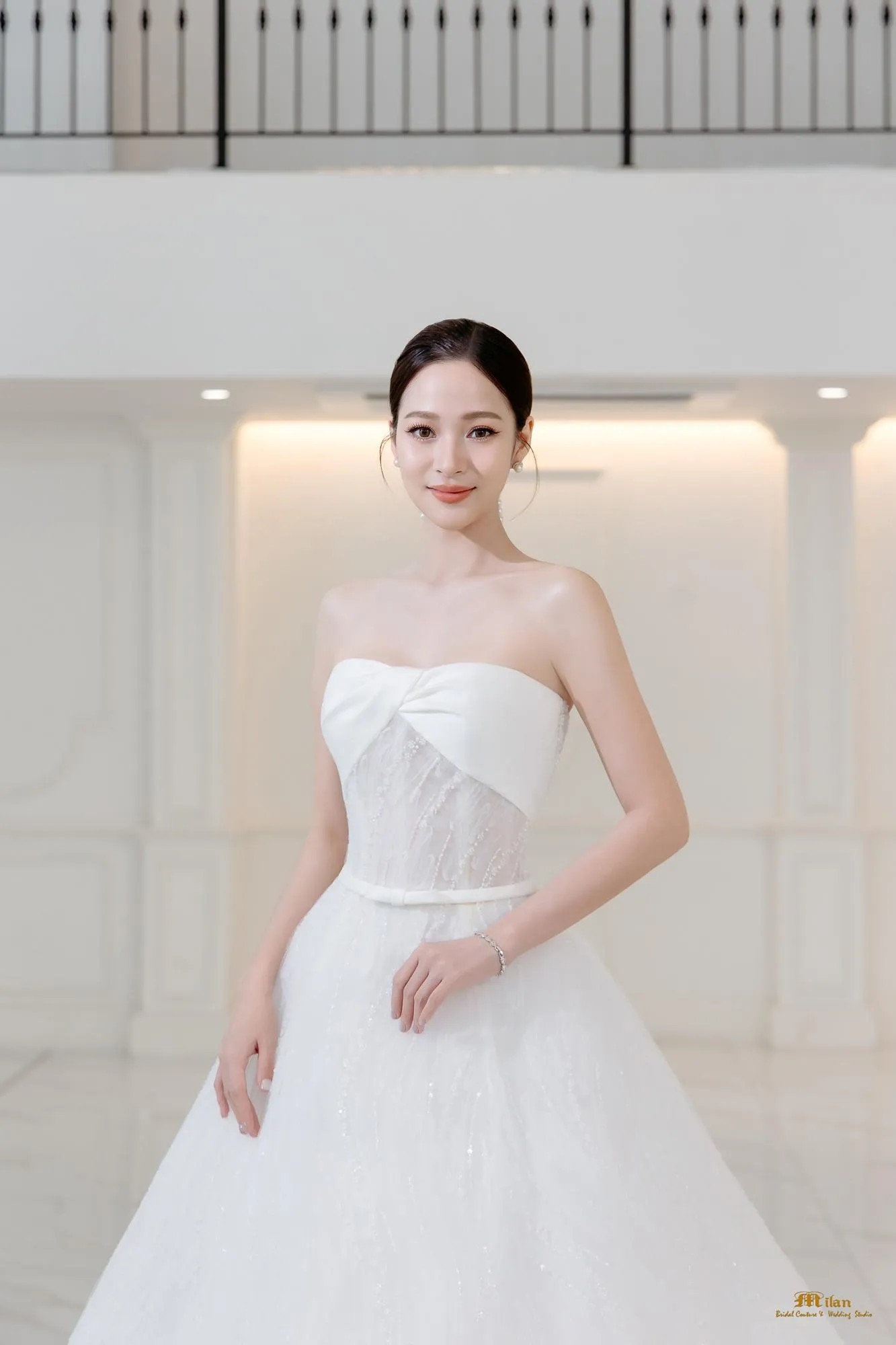 Minimal Muse by Milan