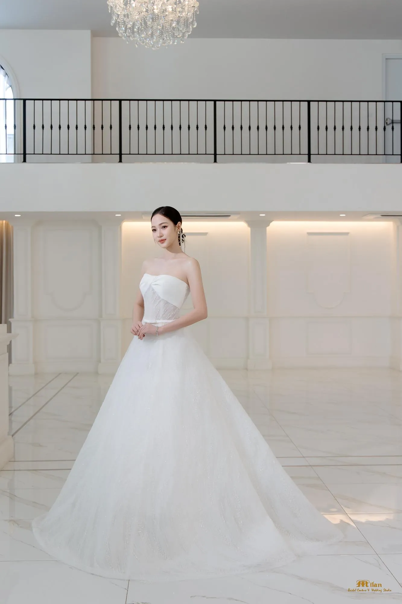 Minimal Muse by Milan