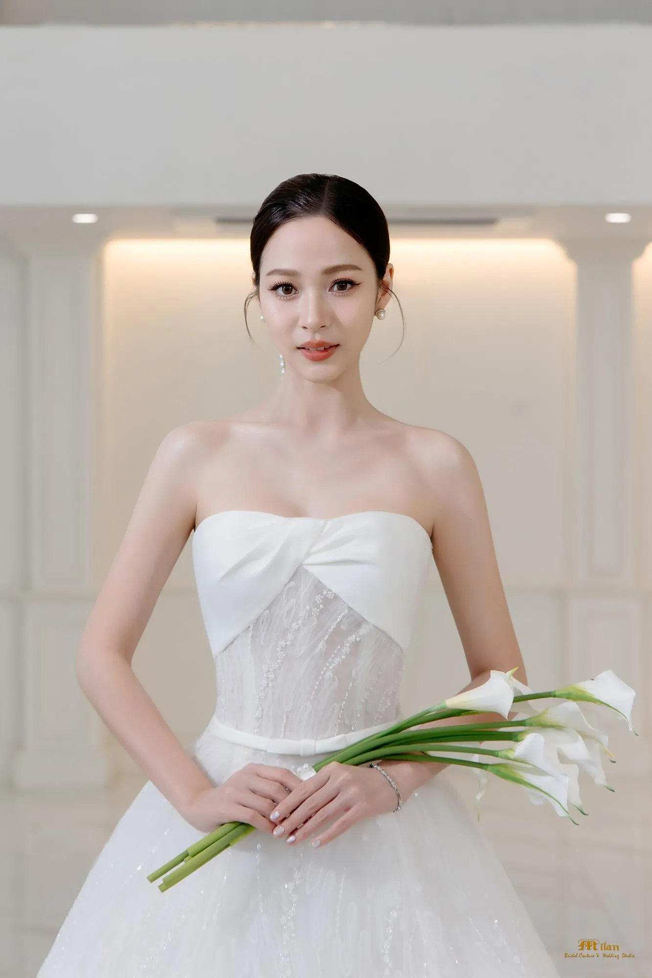 Minimal Muse by Milan