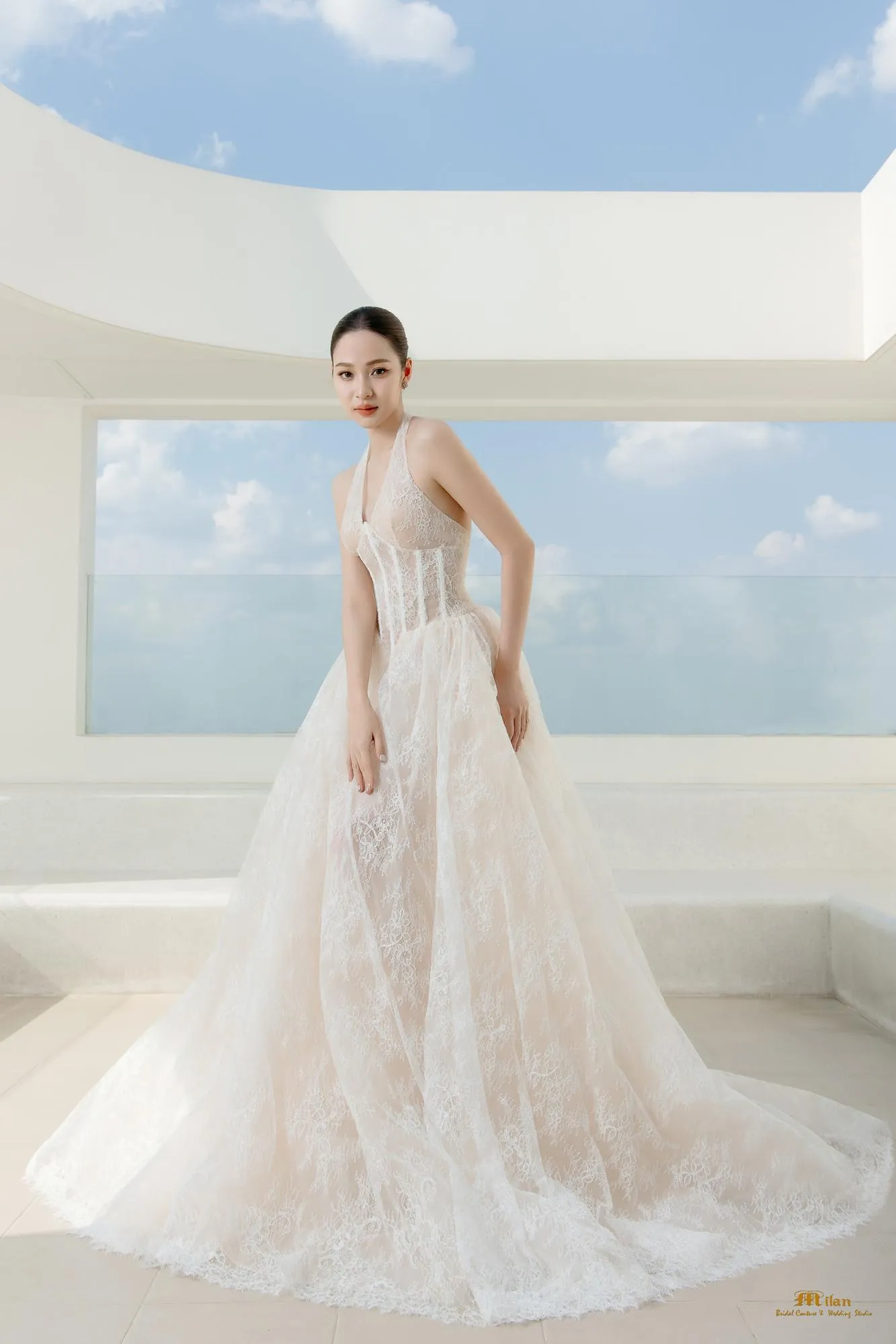 Minimal Muse by Milan