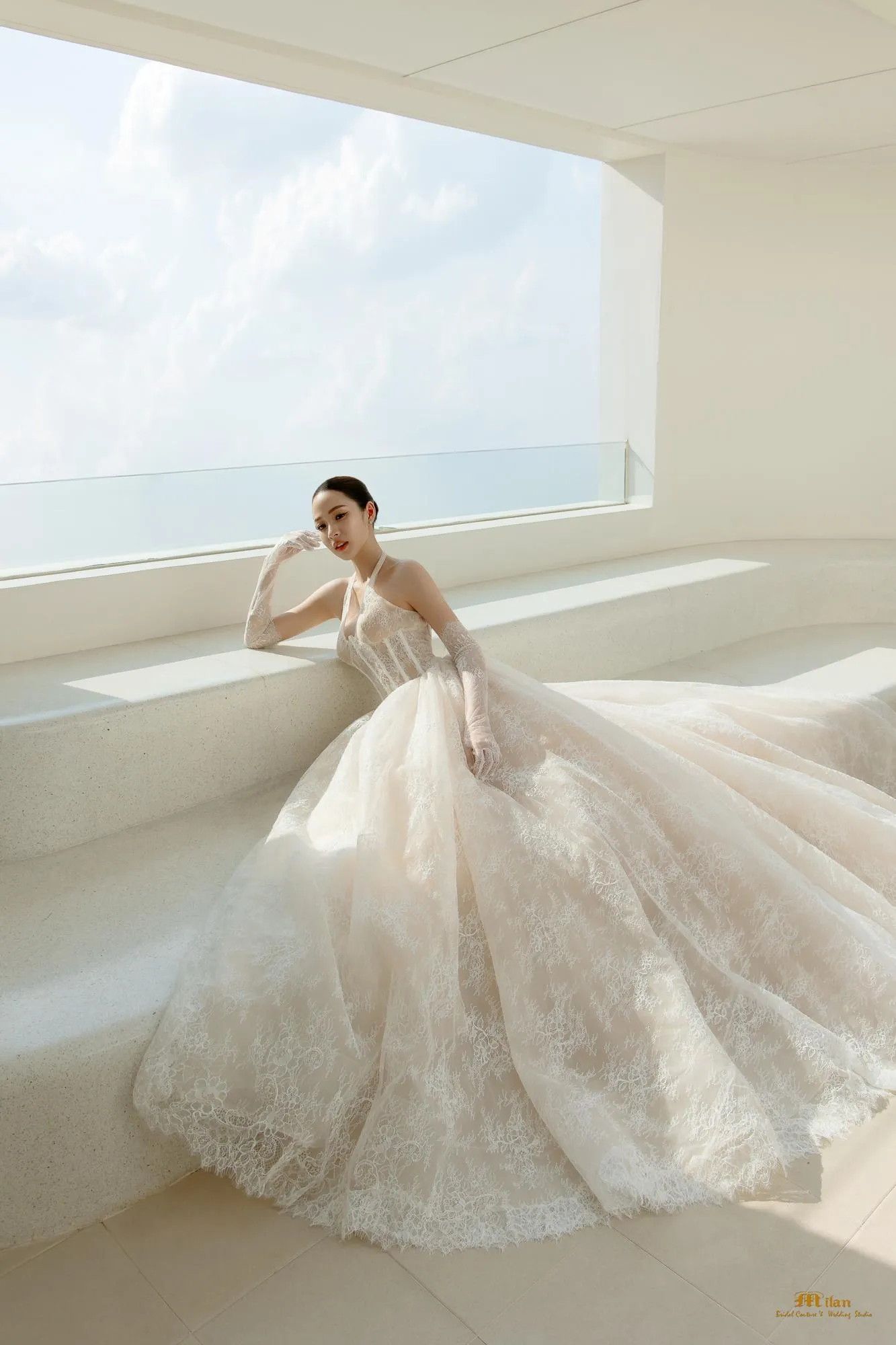 Minimal Muse by Milan