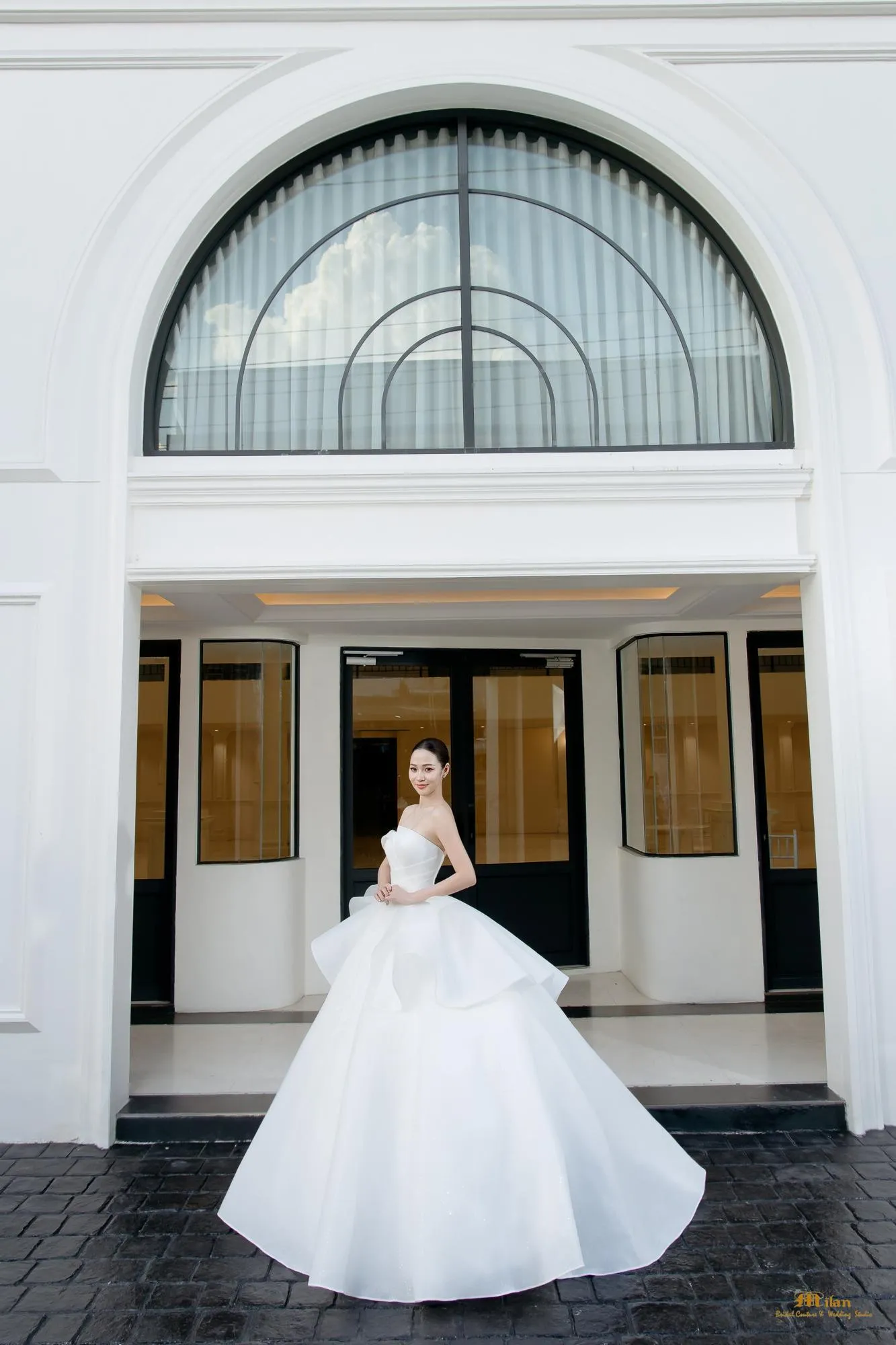 Minimal Muse by Milan