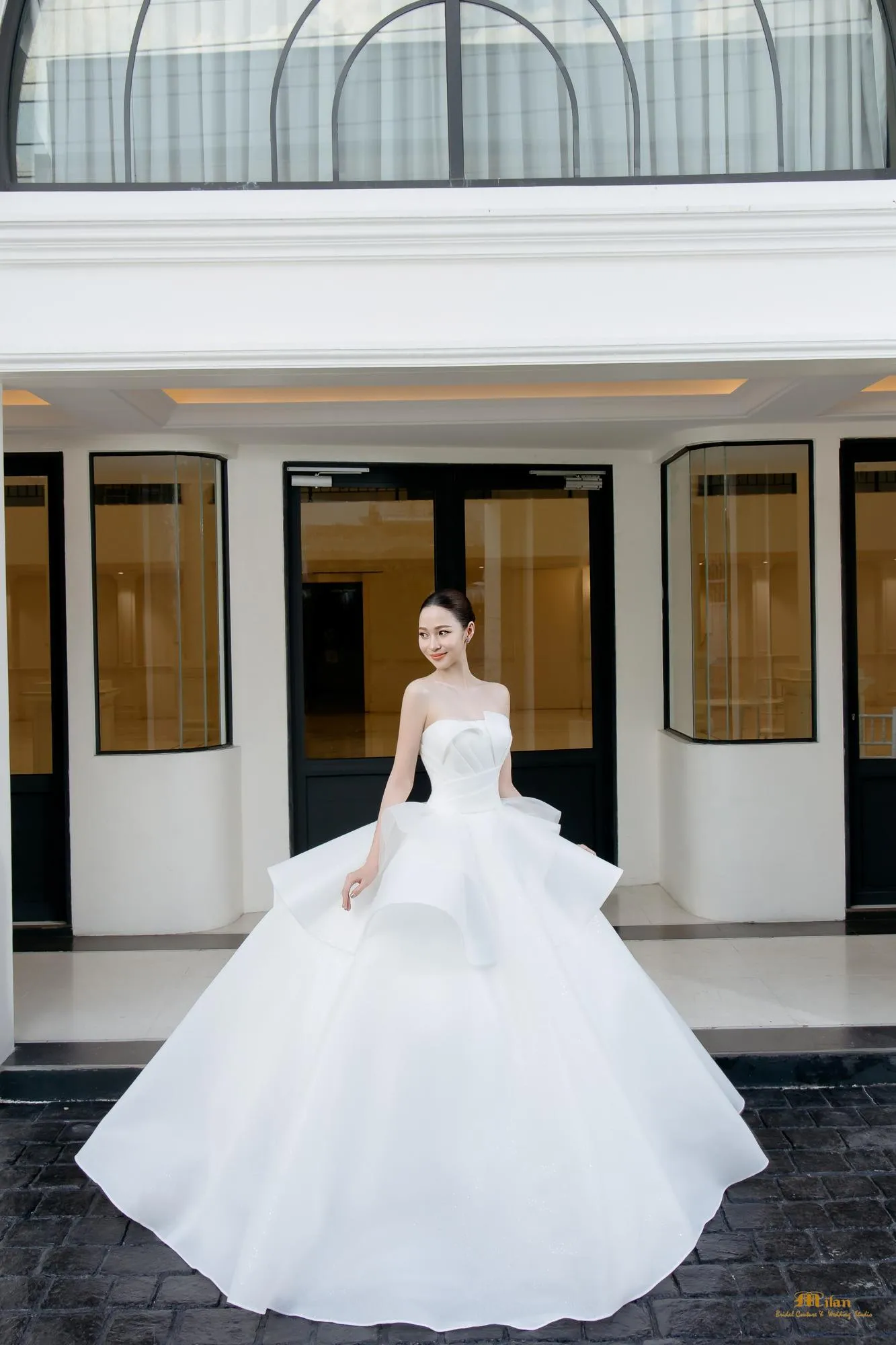 Minimal Muse by Milan