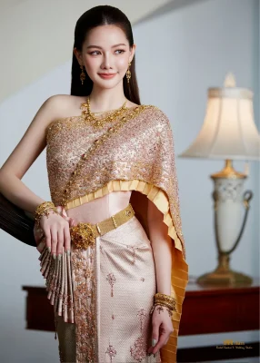 Modern Thai Bridal – Cream & Rose Gold