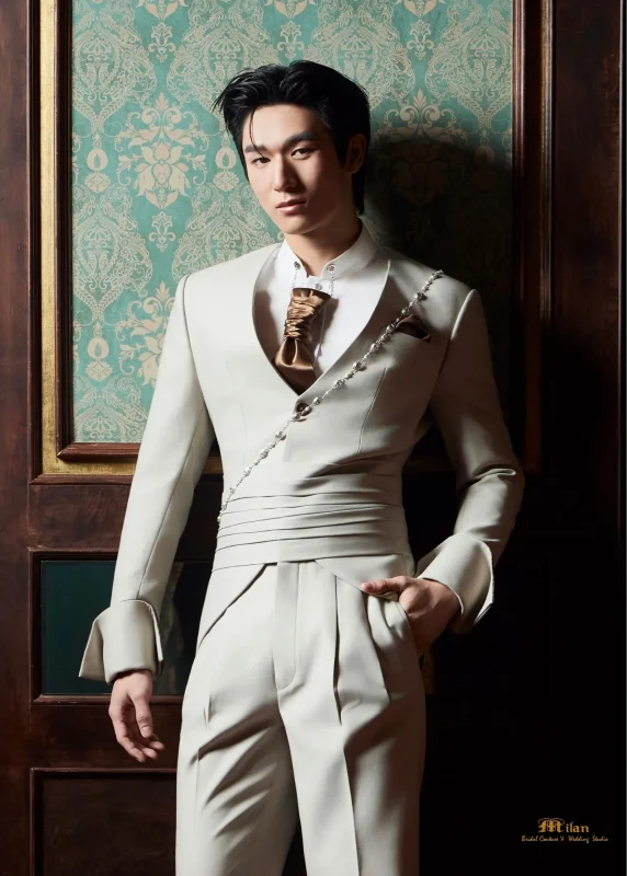 The Modern Gentleman by Mos Phanuwat